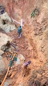 Amazing jobs gold miner found gold in the ground with dongfeng mining machine..!!! #Amazing #Amazon #amazonfinds #jobs #gold #oro #exlusive #explore #miners #founder #inspiration #thebest #ground #with #DONGFENG #mining #machine #engine #trend #fb | Nopelindo Karnopa Railis