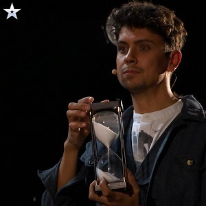 They transported Simon to another dimension... and forgot to bring him back! | Britain's Got Talent