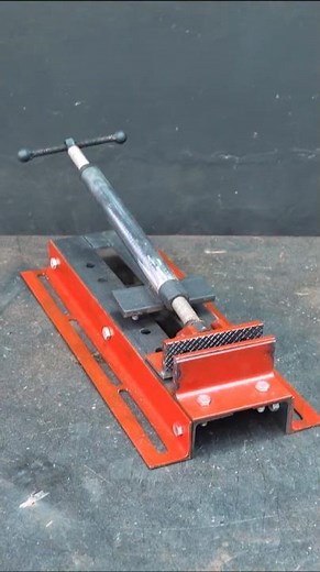 How I Built a Super Strong DIY Vise! #shorts