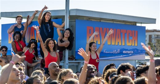 Thousands of aspiring actors flock to the beach for a chance to be in ‘Baywatch’