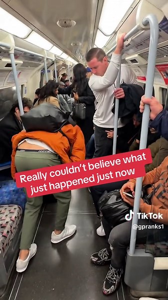 Pretending I’m vomiting 🤮 look what happened ‼️🤣🤣#funnyy #viral_videos #fyp #foryoupage❤️❤️