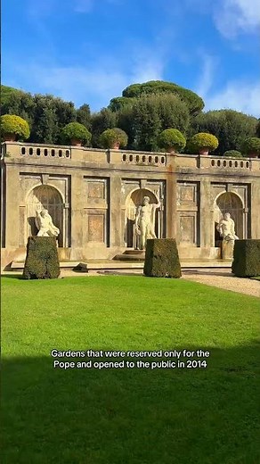 Escape the crowds in Rome and\r visit just 30 minutes away Castel Gandolfo with its Barberini Gardens