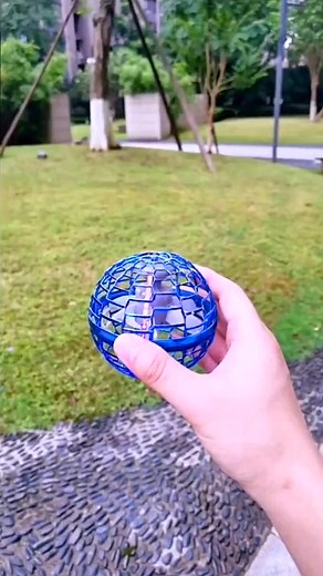 The flying ball#ufo#flyingtoy #flyball #toys #flynova