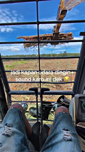 Excavator Operator Stories: Fun Moments in Action