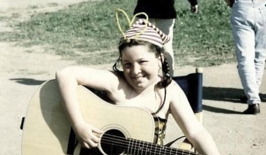 The Bee Girl From the Blind Melon Music Video Is an Iconic Symbol of the '90s