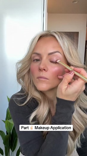 I posted part 1 a couple of days ago, here is part 2 for ya! 🖤 #makeup #makeuptutorial #beautyhacks