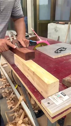 Master Woodworking Skills with Essential Hand Tools