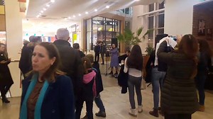 10K views · 55 reactions | Valla Mulliqi sjell atmosferë festive në Albi Mall, eja festo me ne  | Albi Mall | Facebook