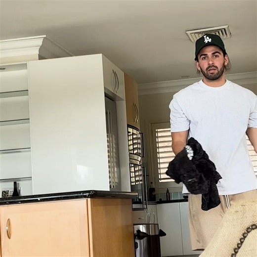 1.4M views · 23K reactions | Swapping Washing Powder for Flour!  | Shammi | Facebook