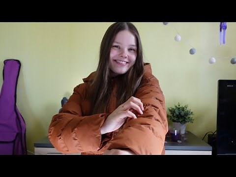 ASMR Puffer Jacket Fabric Scratching & Zipper Sounds