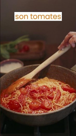 Salsa Pomodoro/ Salsa de tomate: La Esencia de la Cocina Italiana