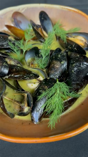 Thai green curry mussels. More new menu goodness, here to warm you up this fall season. 🍂🍃 #ironandwine #seafood #mussels #tapas #reels | Iron & Wine Restaurant