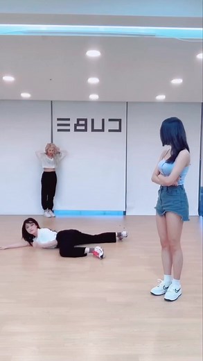 오리지널 사운드 - CLC·씨엘씨이(가) 포함된 CLC·씨엘씨 (@cube_clc_official) 님의 동영상