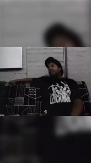 addict.rap90s on Instagram: " Tupac Shakur and Ice Cube during interview for ABC, circa 1991. @icecube @2pac #2pac #icecube Follow | @addict.rap90s | For More . . #addictrap90s #hippop #rap #90s #icecube #warreng #hippopculture #oldschoolrap #oldschoolhippop #oldschool #snoopdogg #drdre #2pac #tupac #tupacshakur #Nwa #natedogg #ericlynnwright #straightouttacompton #eazye #doggpound #90shippop #westcoast #eastcoast #compton #snoopdoggydogg #deathrowrecords #sugeknight"