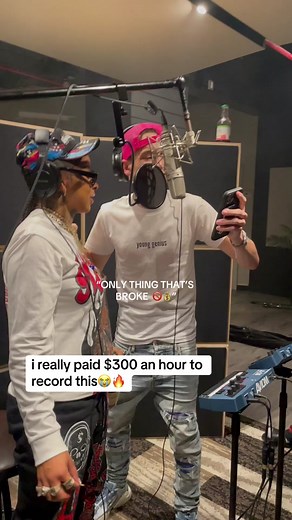 “MR. TAKE YA B*TCH” out now‼️🔥 #MTYB #lilmabu #chriseanrock #blueface #eminem #rap #studio