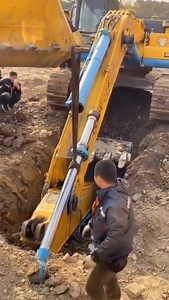 307K views · 3.1K reactions | Amazing Strong man & Excavator​ working | Friendly machines | Facebook