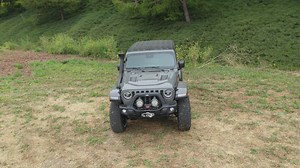 AEV JL370 First-Drive V2