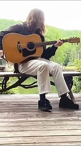 298K views · 9.3K reactions | Billy Strings plays Black Mt Rag on Doc Watson's Guitar #guitarplayer #flatpicking #bluegrass | World Bluegrass Day | Facebook