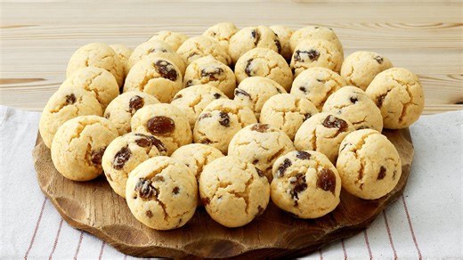 Soft and Tasty Zaleti Cookies (Italian Cornmeal Cookies)