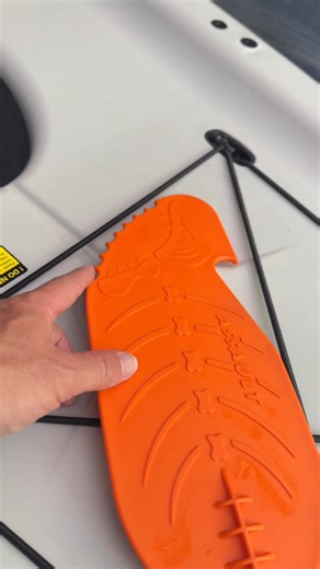 This is a MUST HAVE Kayak accessory‼️ #backwaterpaddle | BarFly Fishing