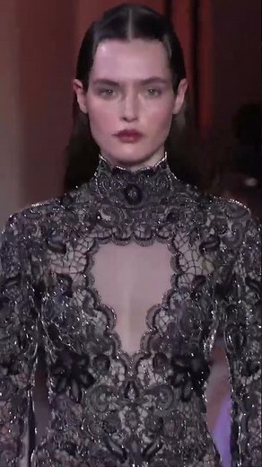 Relive the ZUHAIR MURAD Fall-Winter 2025/26 show.
