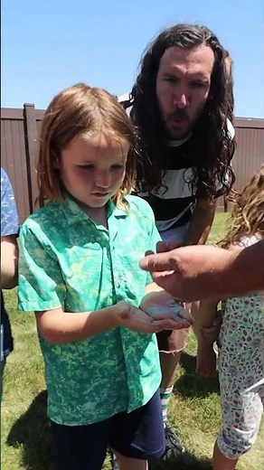 NiKO'S FACES HiS FEAR! he'd rather hold a snake than a cockroach but niko is brave at his bday party