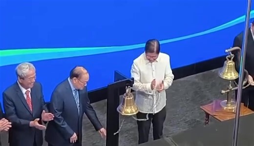 President Ferdinand Marcos Jr. joined officials of the Philippine Stock Exchange and Maynilad Water Services Inc. on Friday for a bell-ringing ceremony in Bonifacio Global City to mark Maynilad’s debut on the stock market. The water provider is launching its Initial Public Offering — the second-largest to date — to fund infrastructure upgrades and expand its services. | via #MOJO Julie Baiza. 📷: MPC pool | ONE News