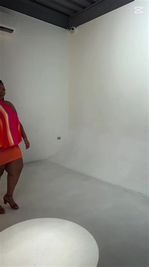 Sunscape Bubble Set: Plus Size Fashion Launch