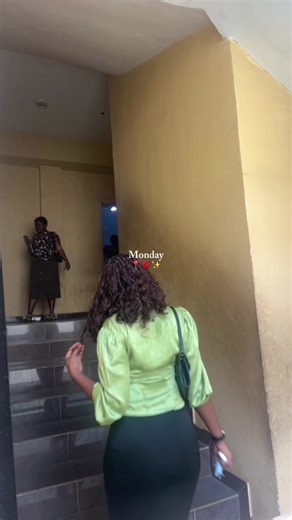 Chic Shopping Day Outfit Inspiration