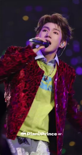 【20251231】Fan Cam Wang Yuan Consert Living Room in Zheng Zhou《客厅狂欢 》 Source:@ PianoPrince_王源成长收集簿【微博】 #wangyuan #roywang #王源客厅狂欢跨年演唱会2026 #tfboys王源 #newyear2026