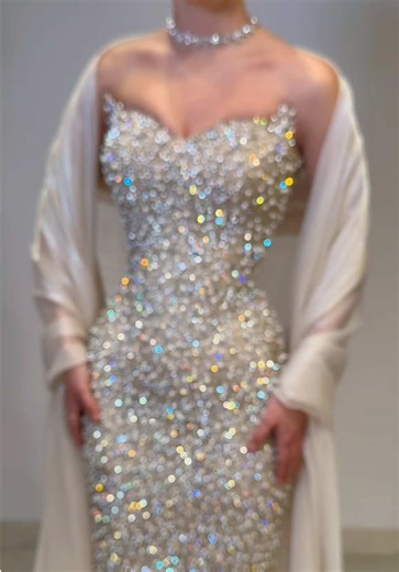 Look 05 S/S collection Tomorrow , milions of cmini crystals completly hand made