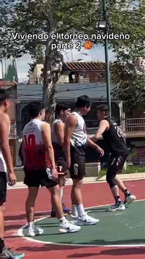Así se vivió la cáscara navideña parte 2 🏀. #flypシ #parati #basquetbol #ballislife #basquet