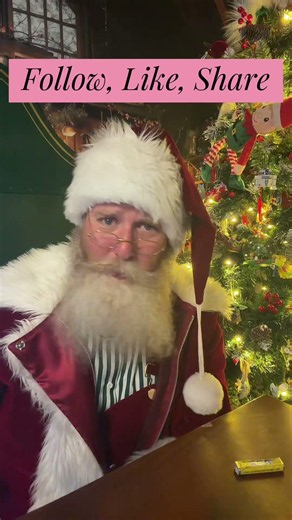 Christmas in July? #santa #kindnessiscool #kriskringle #christmas #xmas