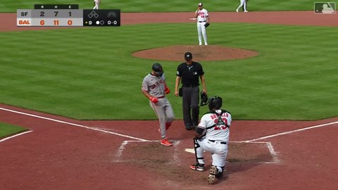 Casey Schmitt pega jonrón solitario