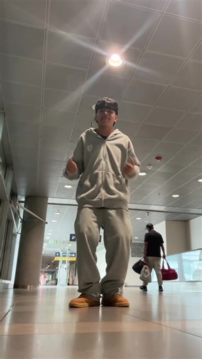 Struggling with a Big Bag: Tips and Tricks