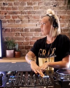 51K views · 1.2K reactions | DJ Mag has been a pioneer in showcasing DJs from all over the world. Its live streams, direct from its London office and from venues, regularly take the temperature of scenes and sounds that are popping off across the globe  Catch Sam Divine's DJ Mag stream from their HQ below.  https://youtu.be/soEhch4-fAY | Defected Records | Facebook