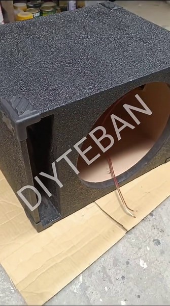 D15 Portable Subwoofer Box: Optimal Performance for 15-inch Speakers