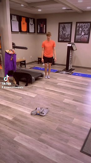 1.7K views | SLIDING into the Hoka Ora Recovery Slide! | Manhattan Running Company | Facebook