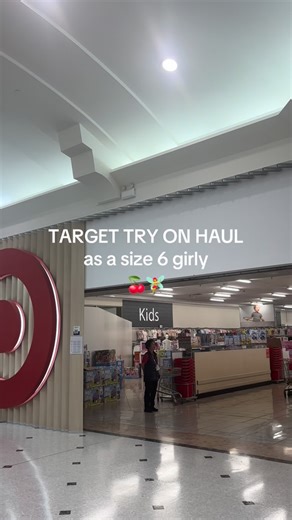 ᴇ ᴠ ᴀ s ᴛ ɪ ᴇ ʟ ᴇ ʀ on Instagram: "Do you guys prefer Kmart or target? 🎯 #targetaustralia #target #targetau #tryon #tryonhaul #size6"