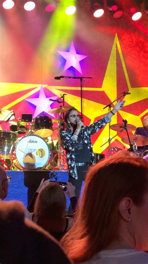 Act Naturally | Ringo Starr Live!