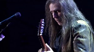 Frank Marino - Its Begun To Rain (Live at the Agora Theatre 2010) | Prog univers