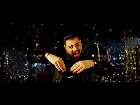 Iuly Neamtu ❌ Decolezi in camera mea