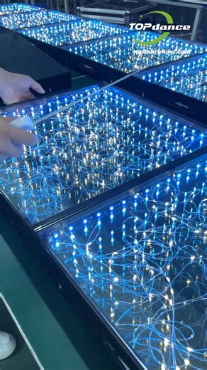 ✨ Beautiful star lighting from our STAR LED Dance Floor! Every step shines brighter—soft glow, smooth effects, and a magical atmosphere for any event. Do you like this stunning star? ⭐ 📱 WhatsApp: 86 199 2436 2915 📧 sales6@pro-toplight.com 🌐https://topdancefloor.com/sale/ #leddancefloor #stardancefloor #eventrental #djsetup #partydecor #stagedesign #eventlighting #eventplanner #weddingdancefloor #partytime #factory | TOP Dance LED Dance Floor