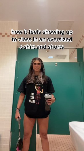 Girls Gym Outfit Trend on TikTok