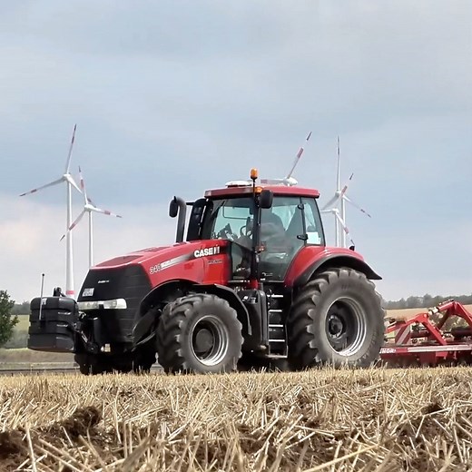 45K views · 801 reactions | OMG廊,just listen to the amazing sound of this tractor!  | Big Machines | Facebook