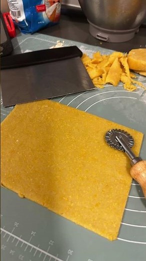 Make it MY WAY These Crispy Cheese Crackers beat store-bought