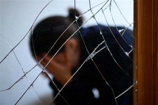 Bivši pomorac 11 godina zlostavljao suprugu, silovao je, htio joj u kuću dovesti drugu ženu. Morbidno je mučio i kćer