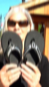 GlitterFlops are Luxury Orthopedic Flip-Flops where Comfort Never Looked so Good #orthopedic #flipflops #OrthopedicCare #orthopedics #OrthopedicExcellence #luxury #comfort | Glitterflops - Thomas & King Footwear