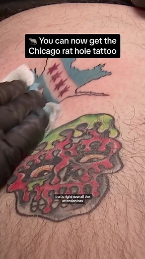 Tattoos of Chicago’s now-famous “rat hole” are being offered at a local tattoo parlor. #chicago #chicagonews #chicagorathole #rathole