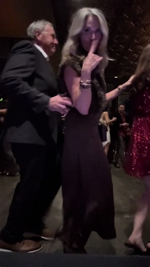 Conga on New Years Eve #dance #conga #newyear #party #zaddy @Keenan Daniels